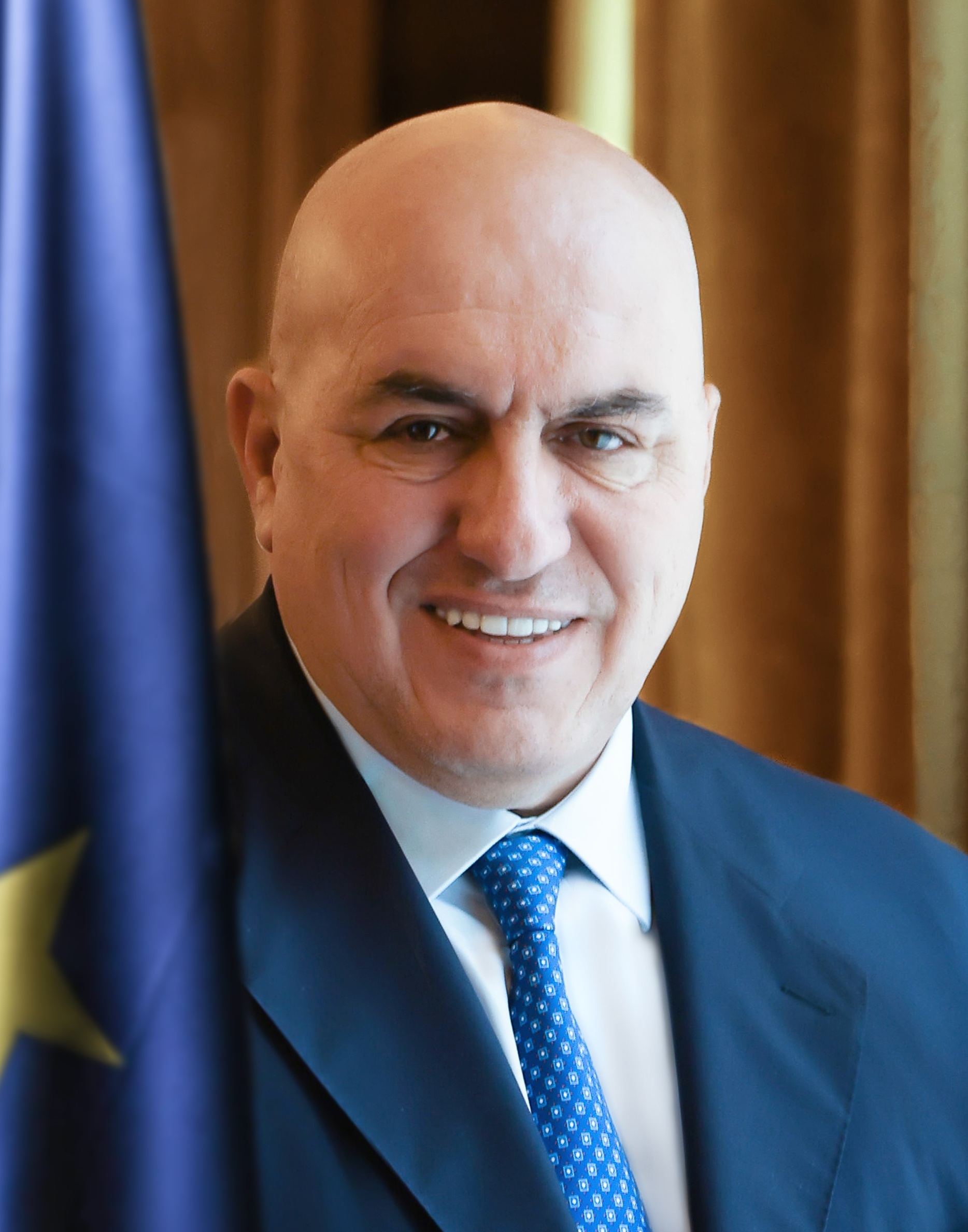 Official portrait of Guido Crosetto, Italy's Minister of Defence